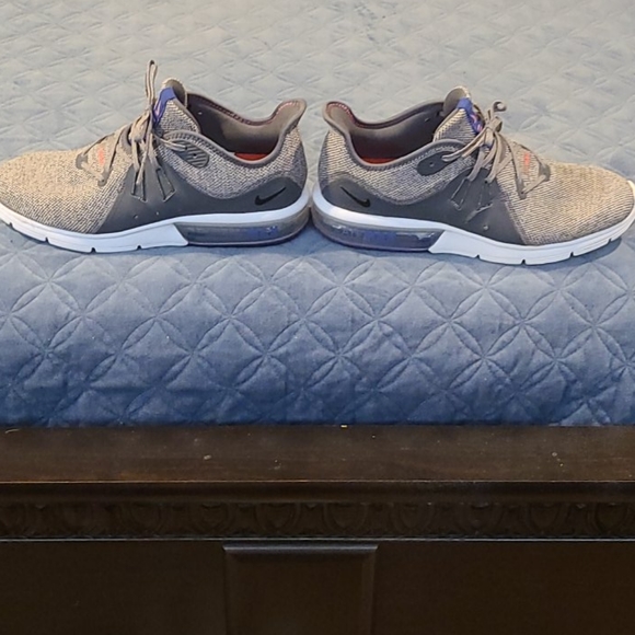 Nike Air Max Sequent 3 - Picture 3 of 3